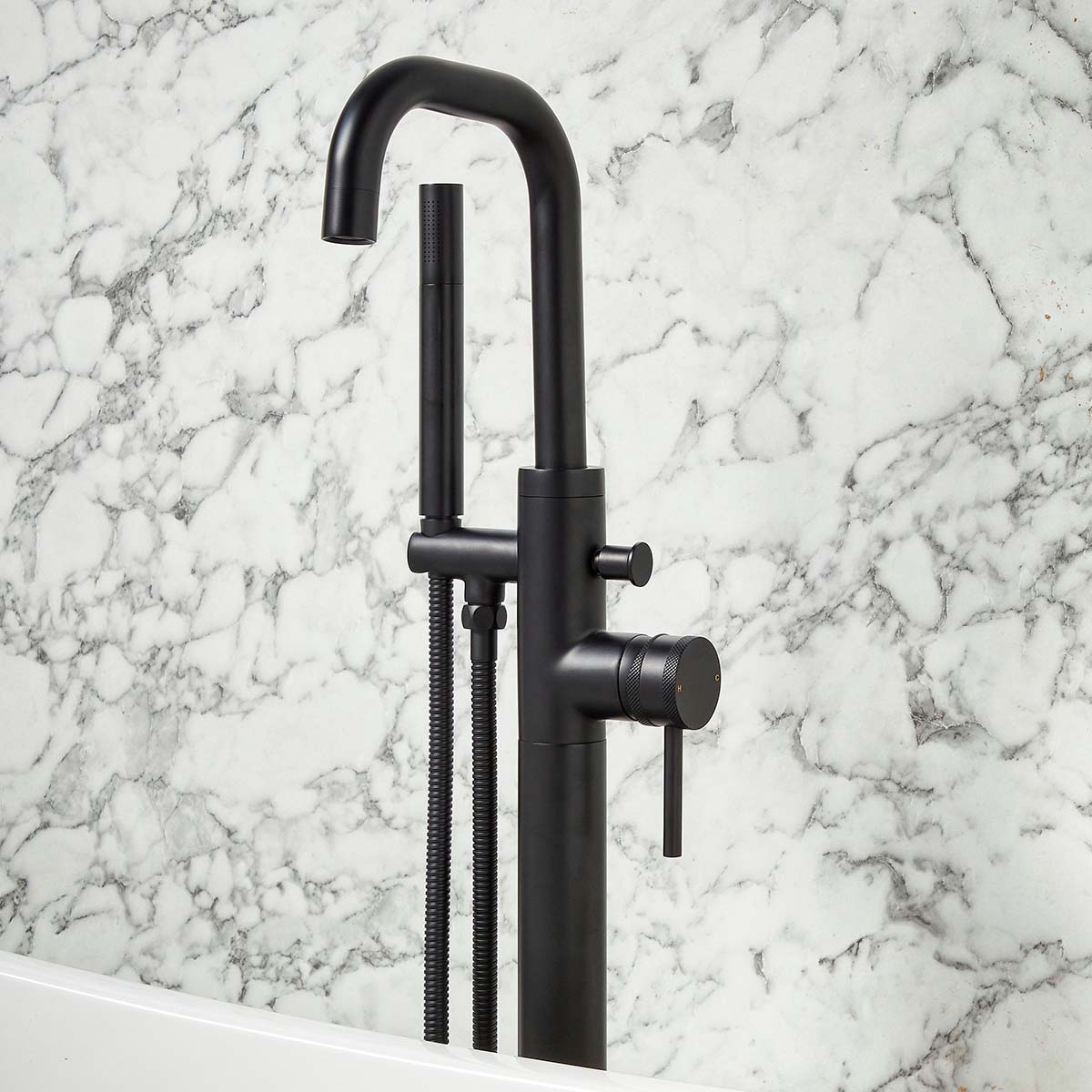 Qore Freestanding Bath Shower Mixer