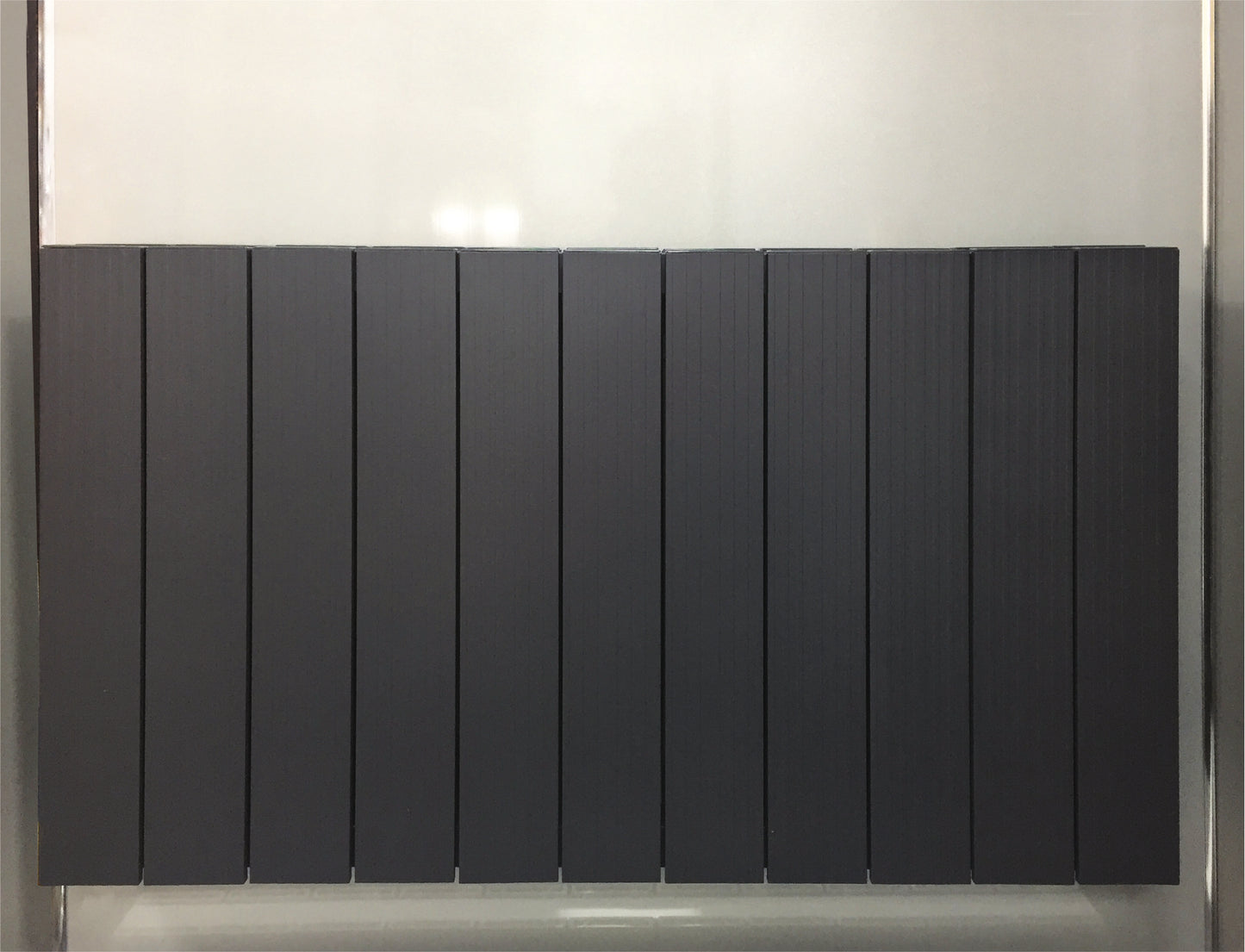 isumm™ Infinity Horizontal Radiators