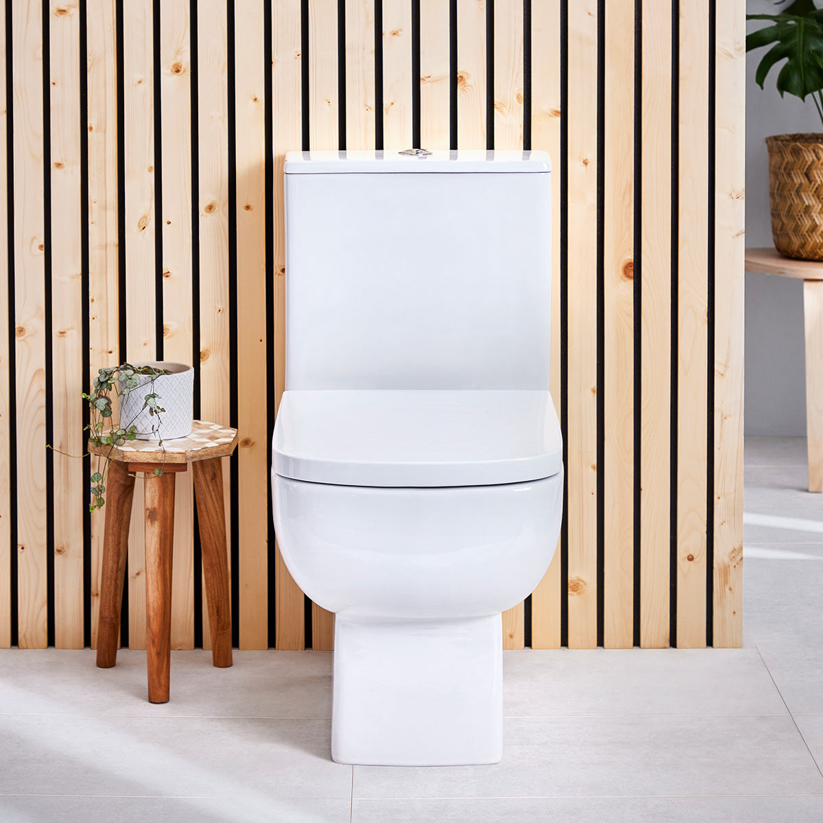 SPA Open Back Pan Including  Cistern & D Shape Soft Close Seat